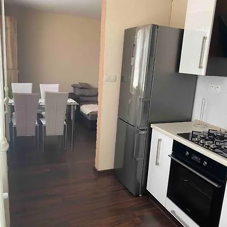Luxury In Center